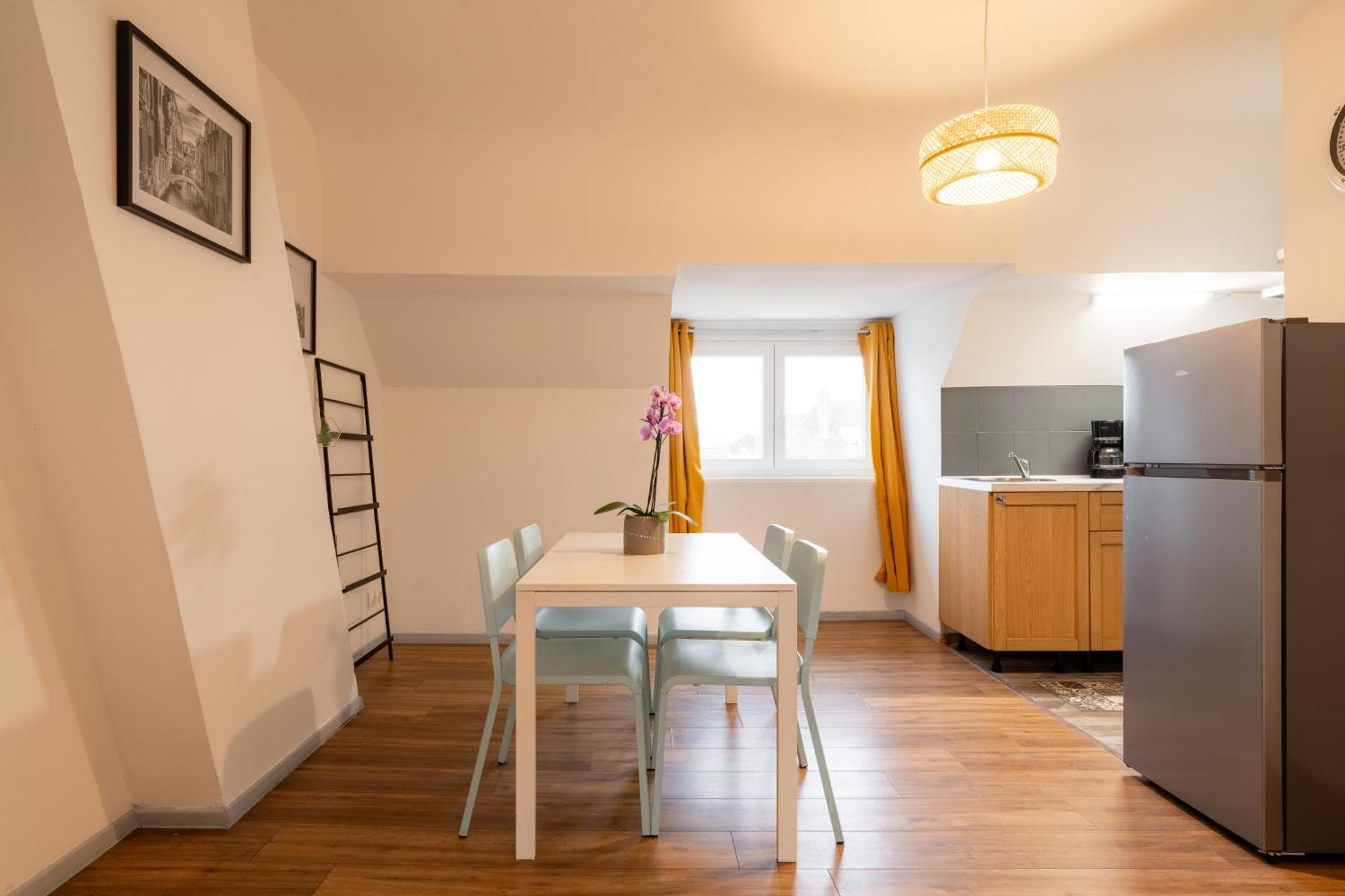 Duplex La Parenthese Enchantee Saint-Omer  Bagian luar foto